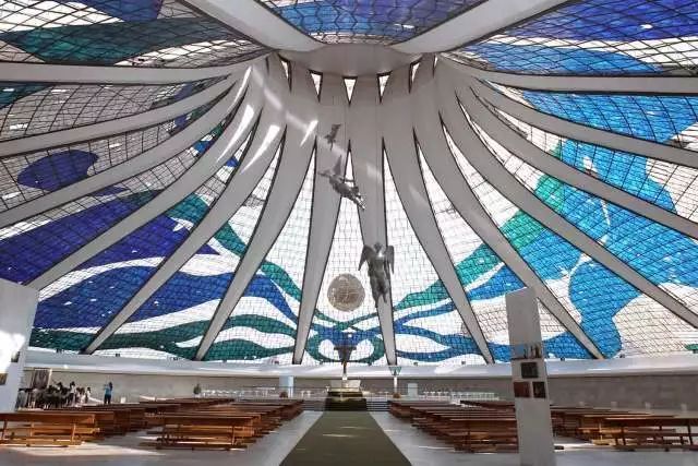 巴西足球一座城,巴西遍地都是足球场