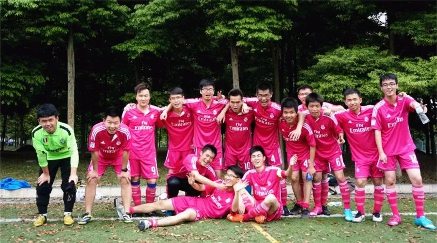 学霸奖学金1百万,学霸球员足球