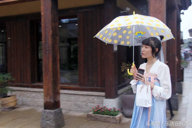 烟雨濛濛诗经里，古琴雅集醉游人