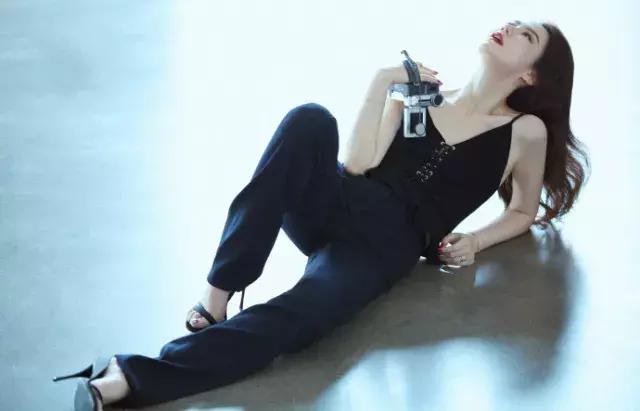 男人永远不会腻味的女人,戚薇只用三步就做到了!