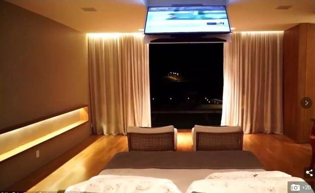 足球明星有多豪,足球明星到底有多少个