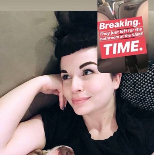 因好心“换座”姑娘在飞机上邂逅真爱｜一趟飞机怎样拿下高富帅？