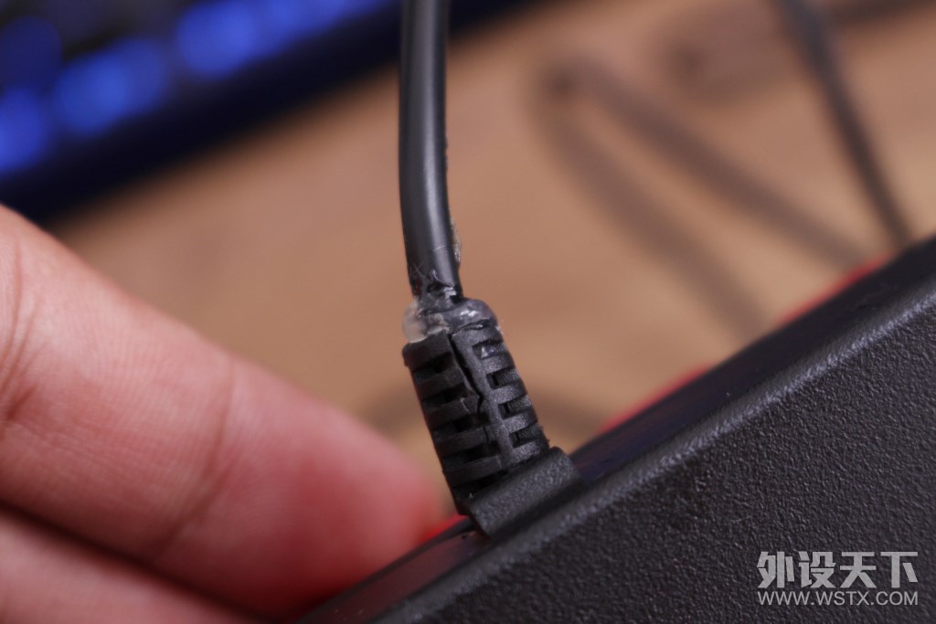 资深烧友教你修复机械键盘断电技巧