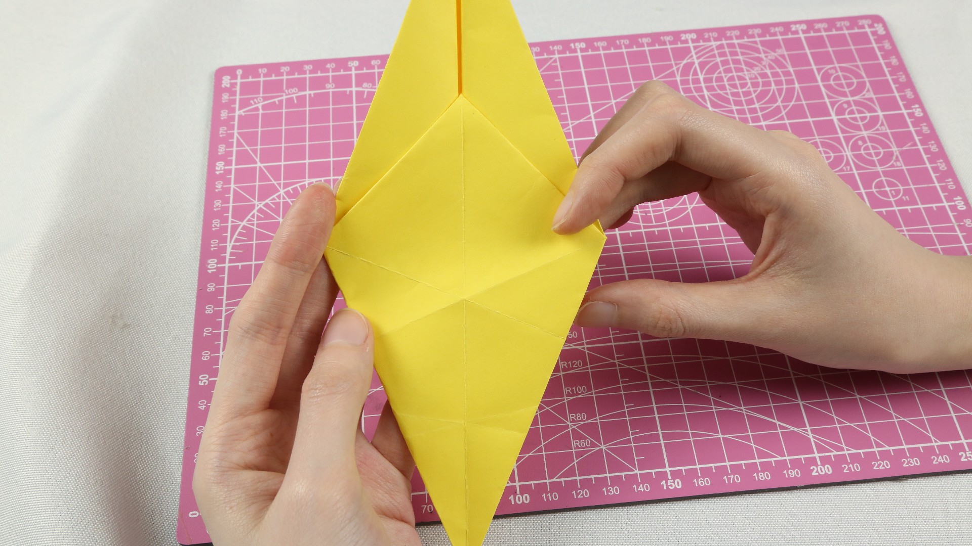 会动的玩具恐龙骨架手工折纸,折纸恐龙玩具简单视频