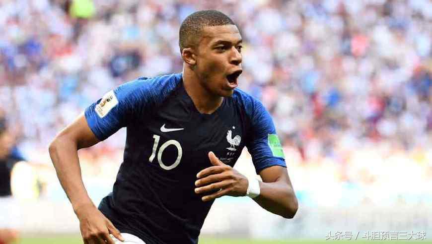 17岁的小将贝利,17岁罗纳尔多