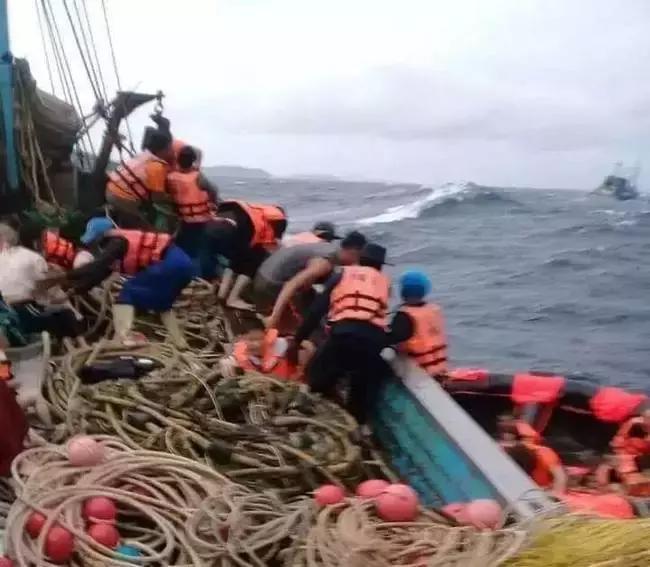 “对不起，孩子回不来了！”今天，全中国都被这42条生命刷屏了……
