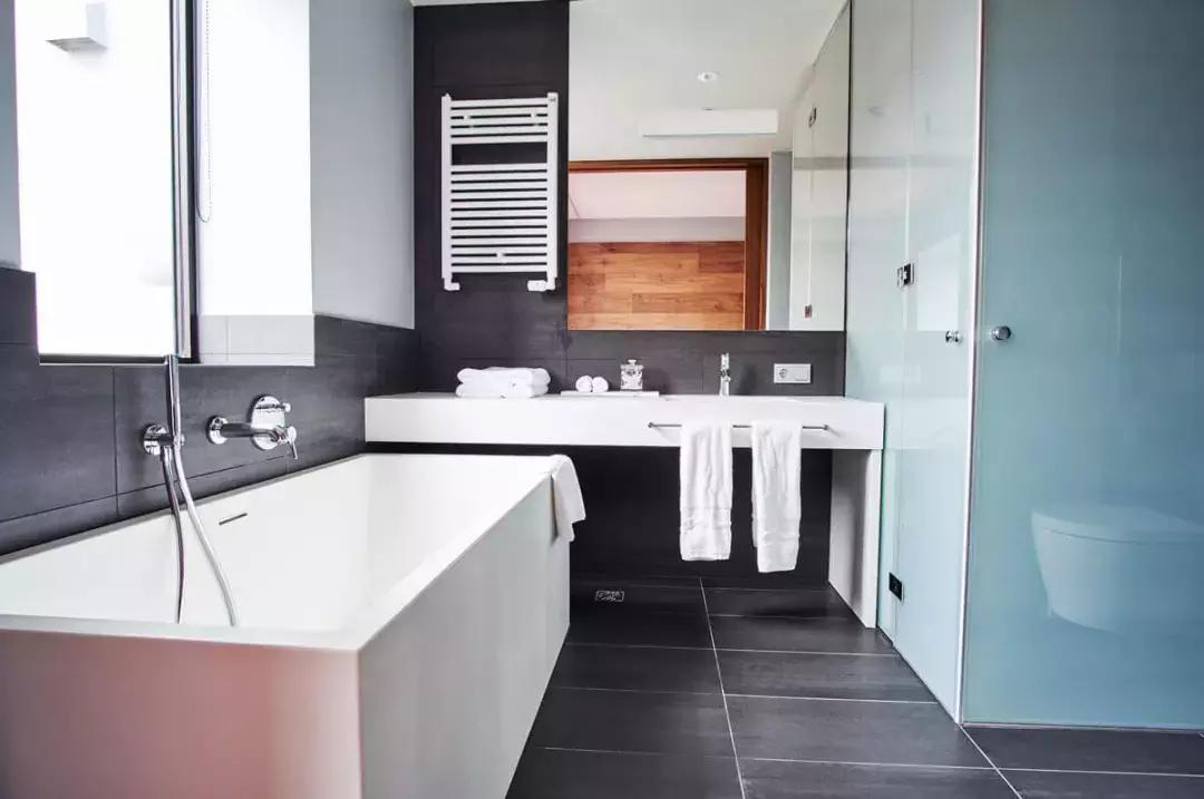 冰岛足球的风格,冰岛室内足球场