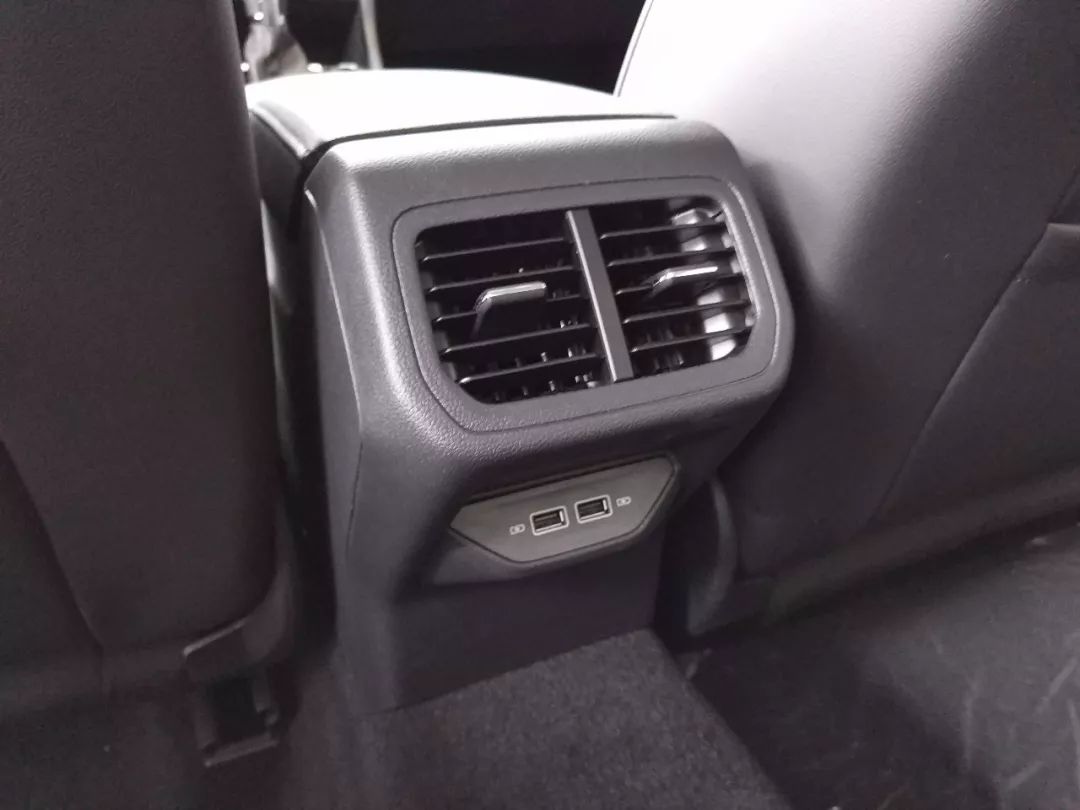 宝来1.4t和速腾1.4t选哪个,1.4t宝来和速腾哪个更值得购买