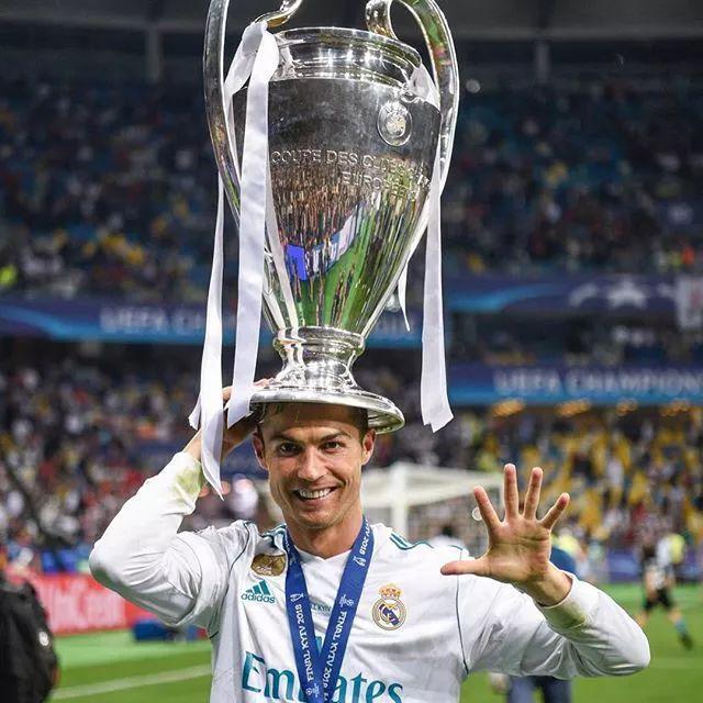 克里斯蒂亚罗纳尔多里奥梅西,克里斯蒂亚诺罗纳尔多永不服输