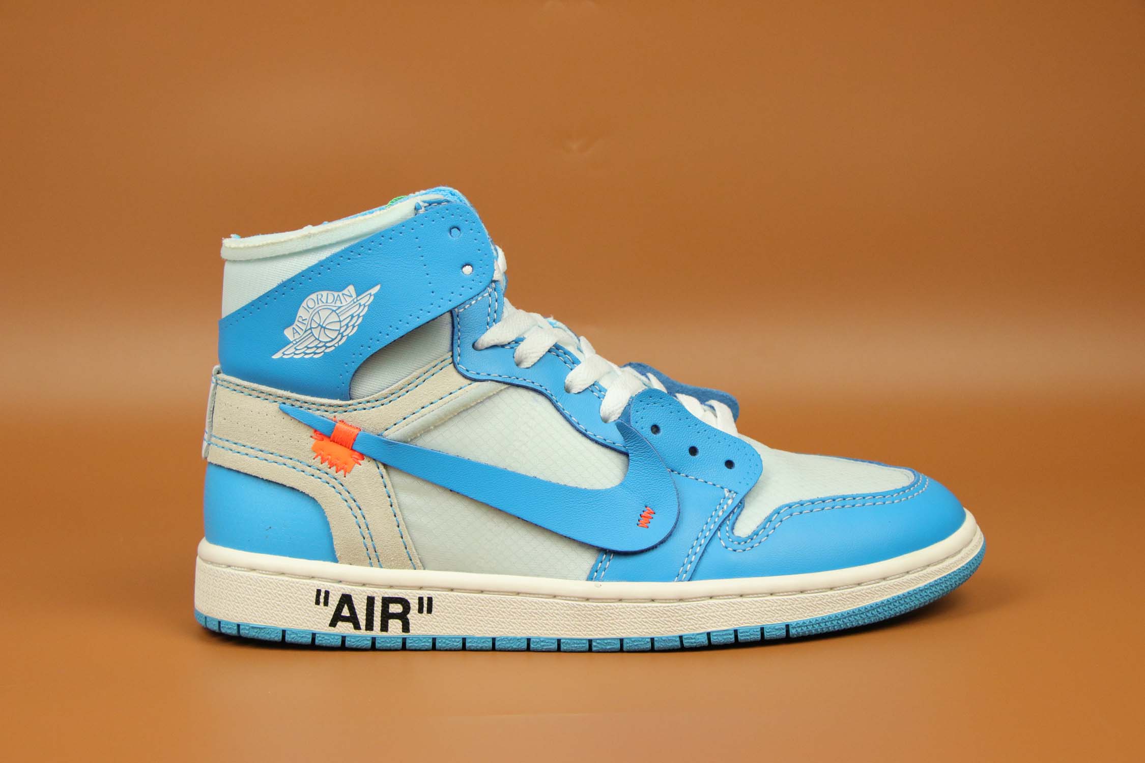 aj球鞋第一款,AJ1球鞋推荐