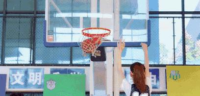 魏小也微博,魏小也抖音首秀