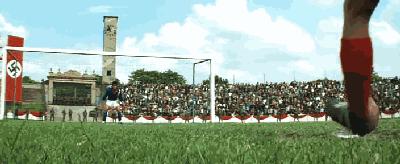 精彩程度绝不亚于一场决赛,精彩程度不输电影