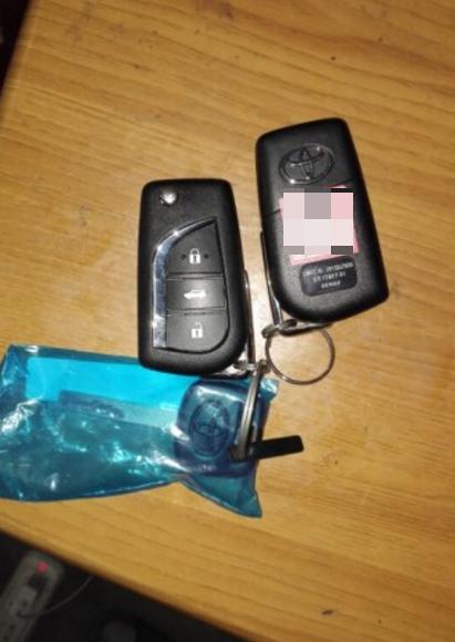 丰田卡罗拉买哪款比较实用,买车卡罗拉好还是朗逸好