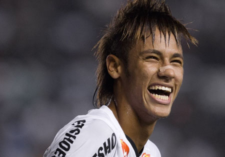 新一代的巴西足球天才,桑托斯的内马尔是那么的耀眼