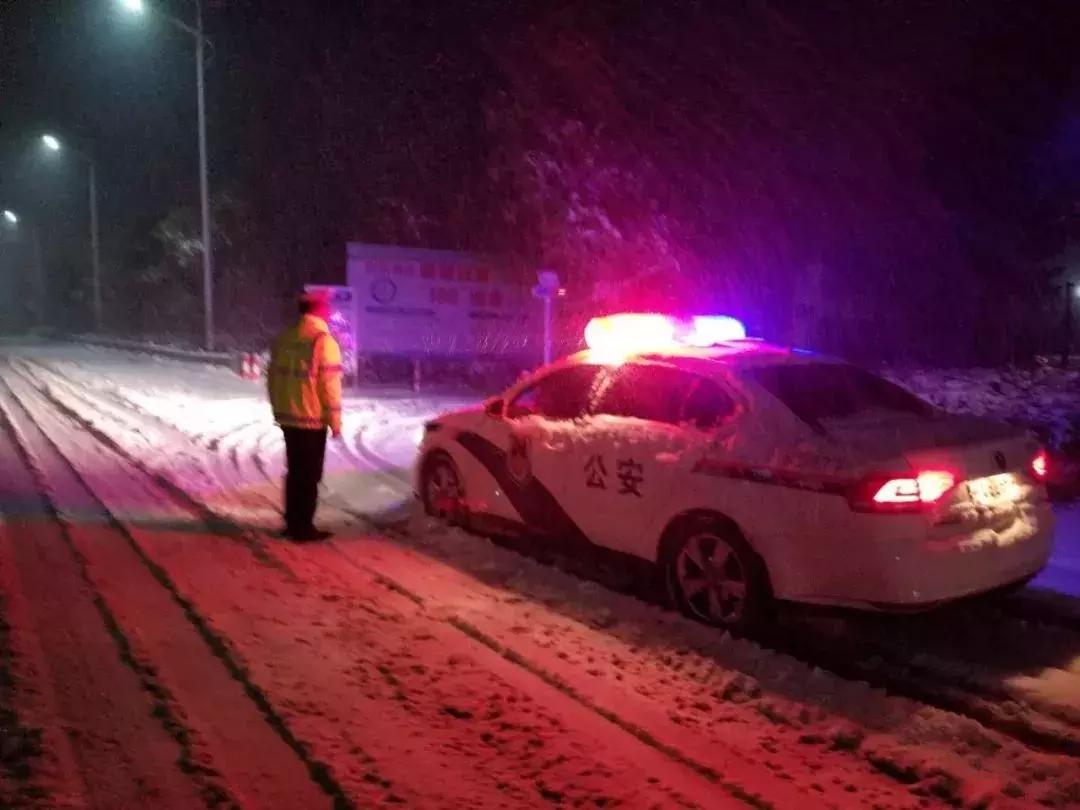 总有人在偷偷爱着你第一集,总有人在偷偷爱着你