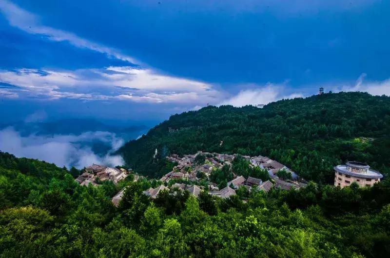 比较凉快国内旅游推荐冷门景点,十大最值得自驾游的地方