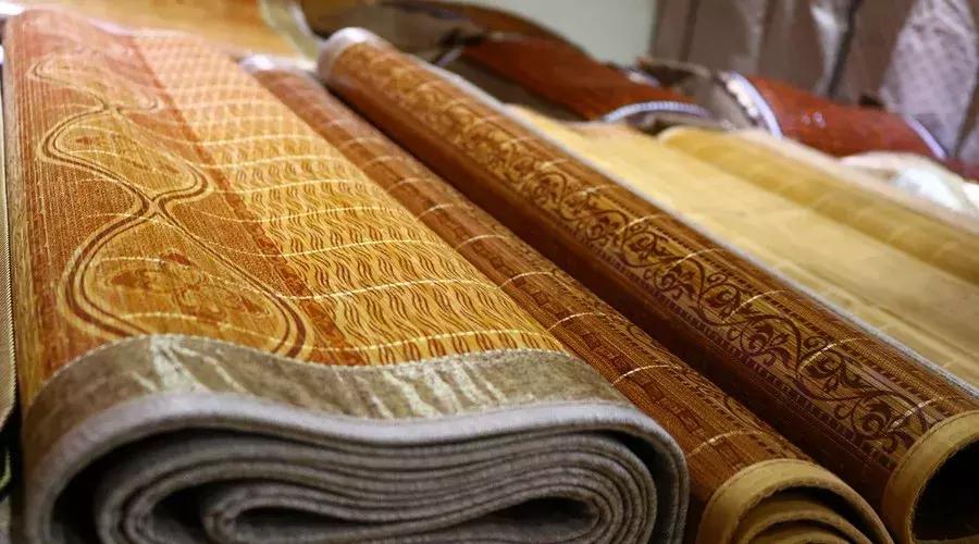 心烦虚热按哪个穴位,心悸烦躁按哪个穴位最好