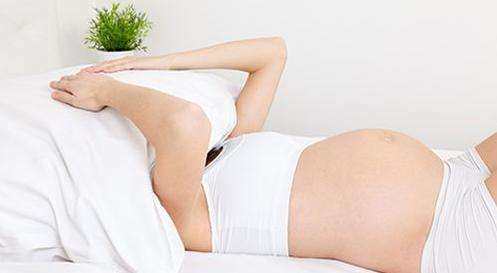 怀孕后，准妈妈身上这四种味道会越来越明显，有时候很尬尴