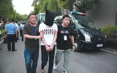 赌资超42亿的*球赌**网站丨运营人员藏境外，90后代理两年非法获利1500万元