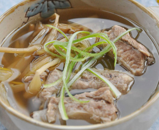 奶水不足如何催乳,四个月奶水不足催乳还有用吗