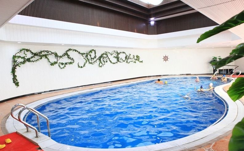 长春净月游泳馆推荐,清爽一夏充气泳池