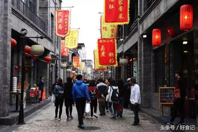 邪不压正原著里的北京美食，看了都让人流口水，想吃