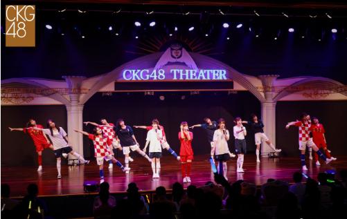 世界杯足球表演,化身足球