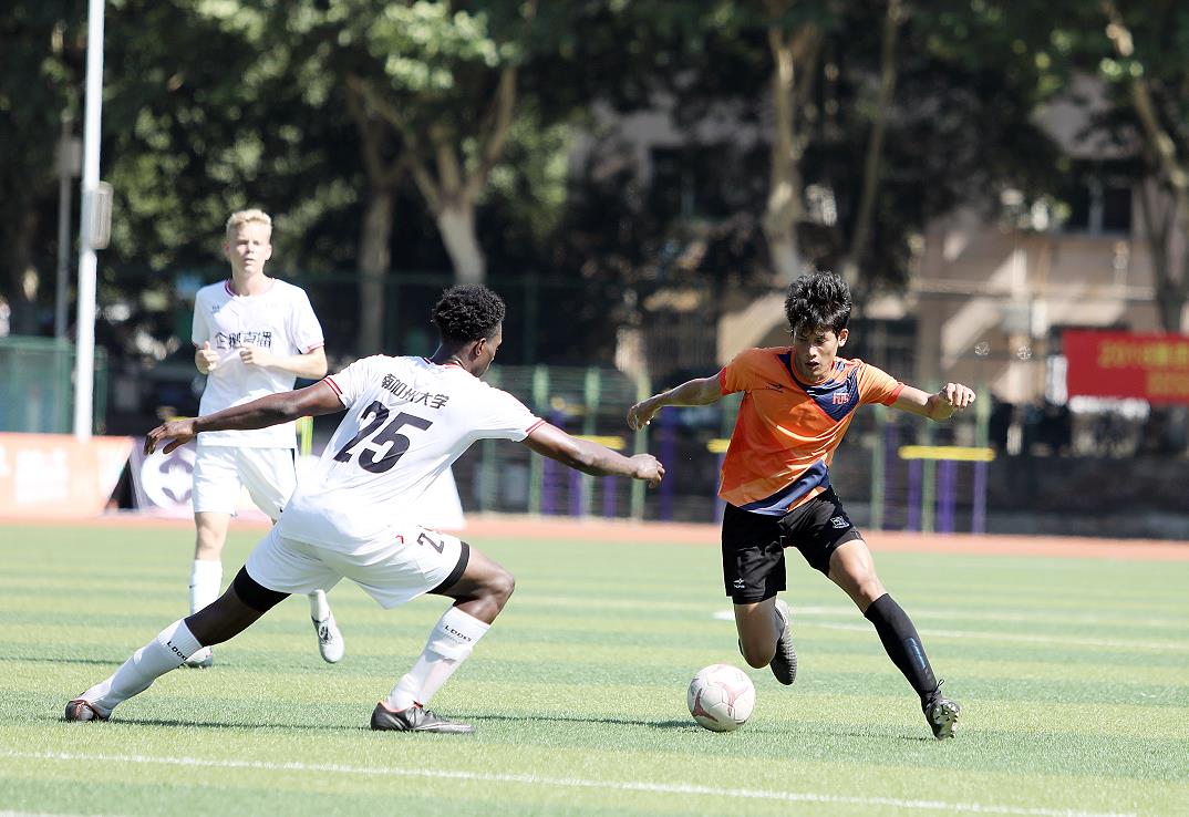 新加坡国立vs香港大学,马来亚大学vs新加坡国立大学