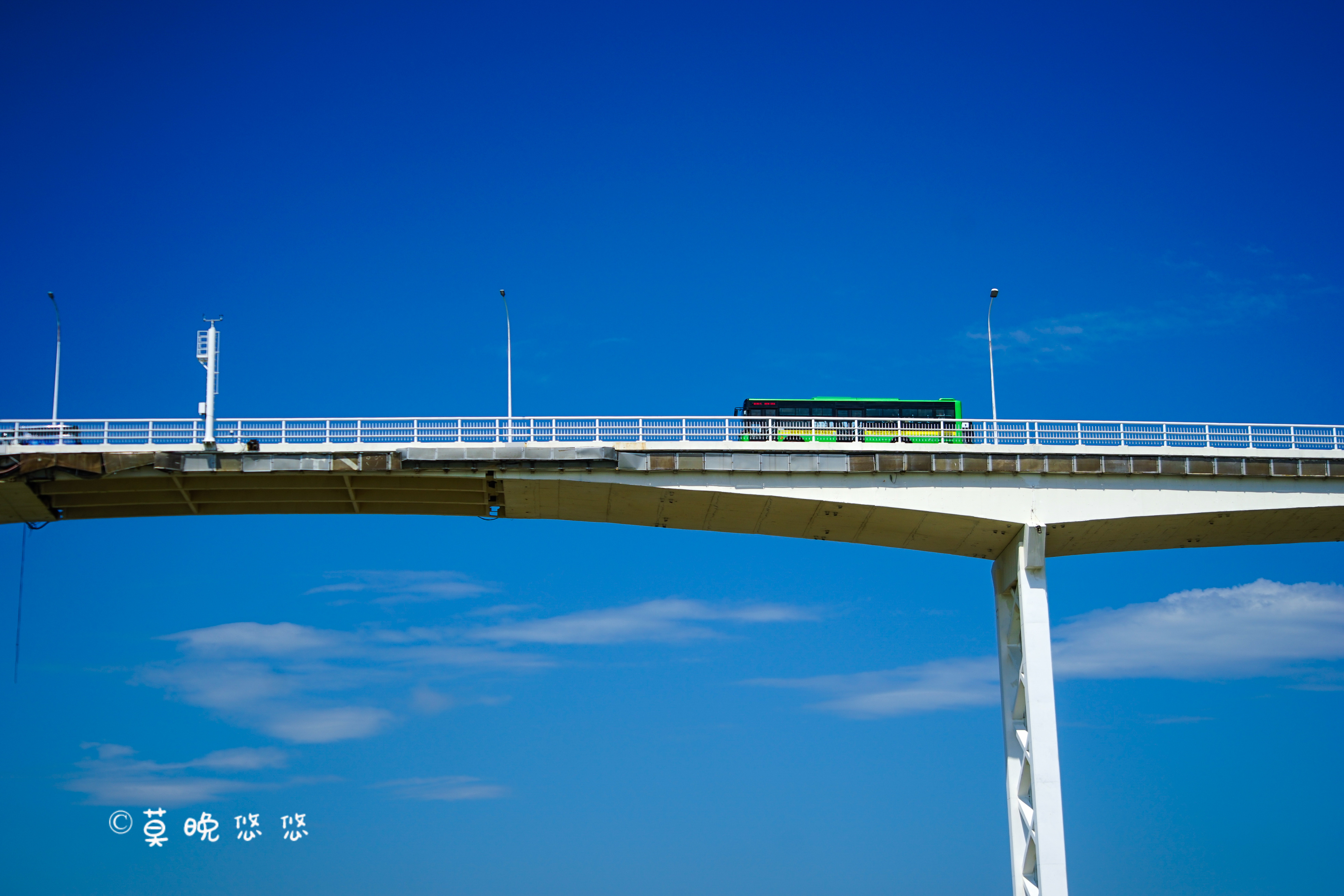 珠海旅游新地标，90分钟游船，看世界最长跨海大桥