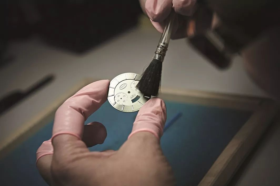 损坏5%的手表，才能获得一个认证，帕玛强尼为什么这么任性？