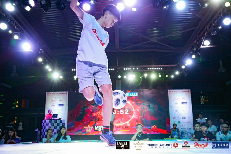 世界杯决赛用球亮相的球队,世界杯决赛用球亮相的球员