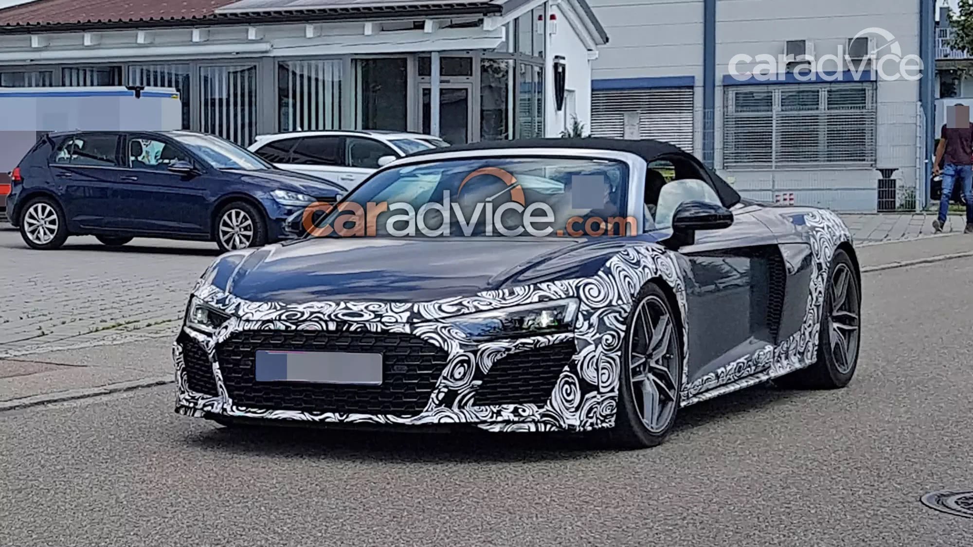 2023款奥迪r8performance敞篷版,奥迪r8v10performance敞篷版落地价