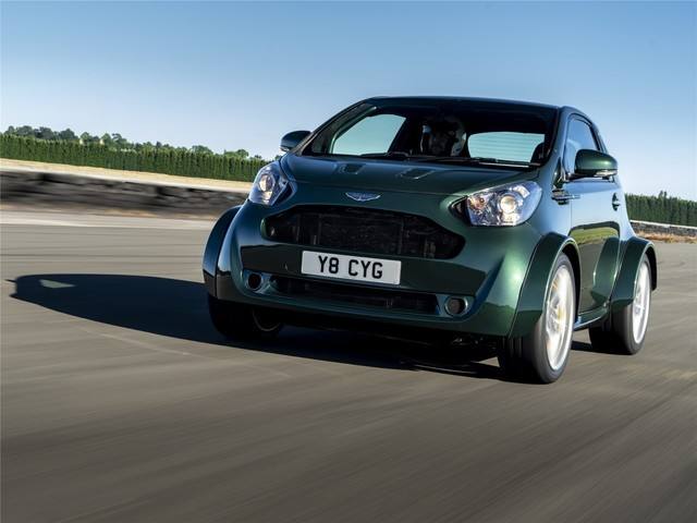 阿斯顿马丁微型车v8发动机,阿斯顿·马丁v8cygnetconcept