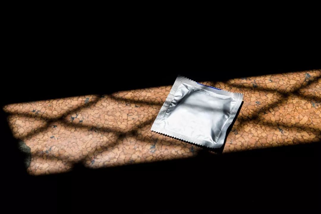 他们活着，却从未有过*爱性**，直到……