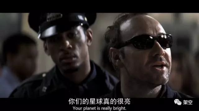 不靠特效,这些科幻片照样好看