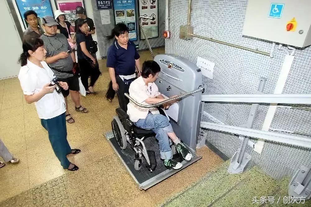 轮椅出行无障碍,最轻便的轮椅