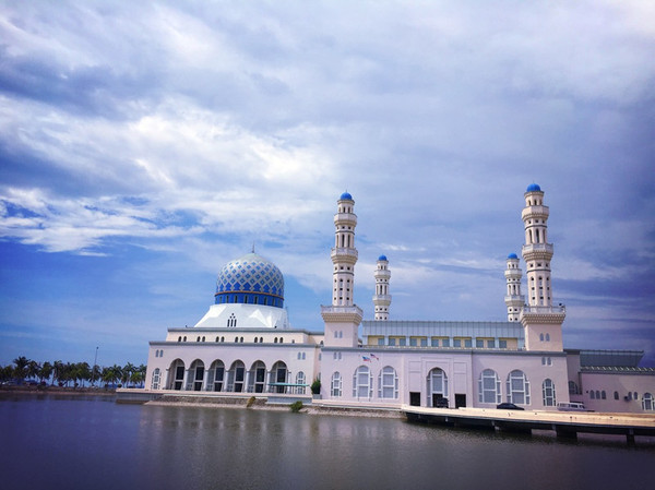 新山属于新加坡还是马来西亚,新山在马来西亚哪里