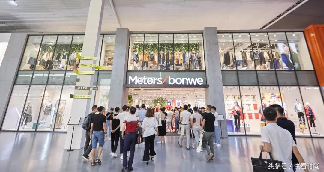 目前最火爆的加盟店有哪些,实体店加盟创业前十强