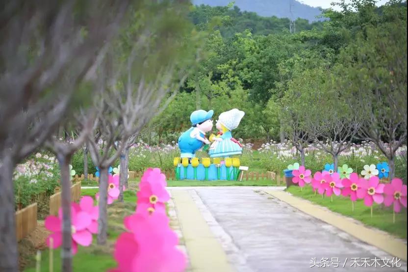 黄可乐发现一个秘密花海基地,让所有的小朋友都带爸爸妈妈来