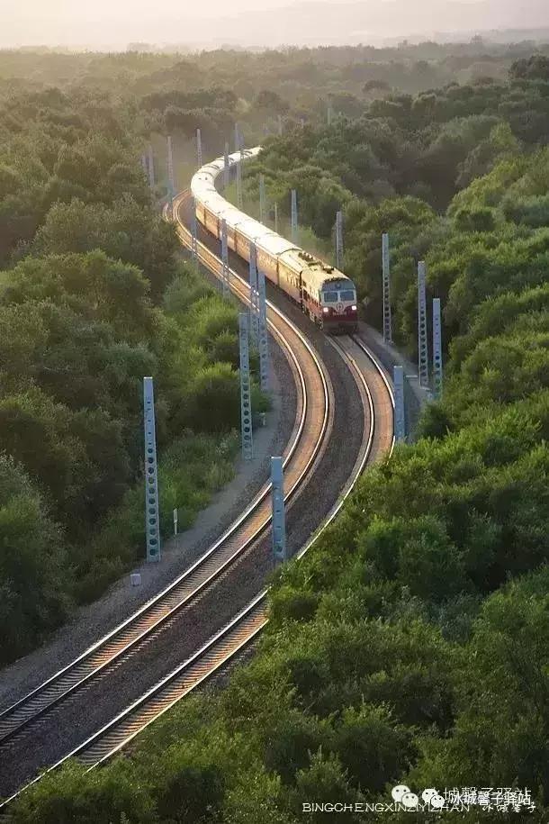 一条写满历史故事的铁路骊，自驾游很有看点