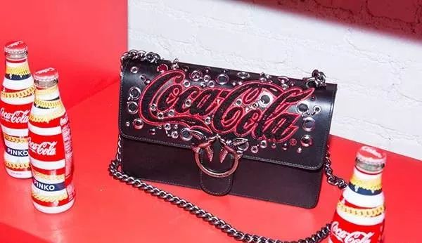 肯德基趣事,肯德基最新联名包包怎么获得