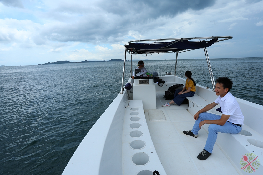 不会游泳可以去海底潜水吗,不会游泳可以体验美人鱼吗