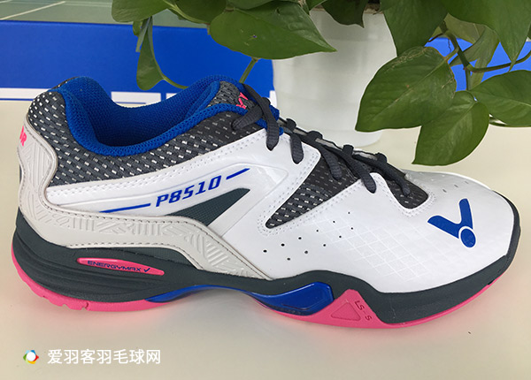 胜利8510和9200哪个好,胜利p8510羽毛球鞋测评