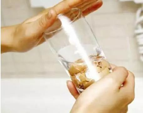 鸡蛋壳别扔掉,鸡蛋壳不要扔了太可惜了用来种菜