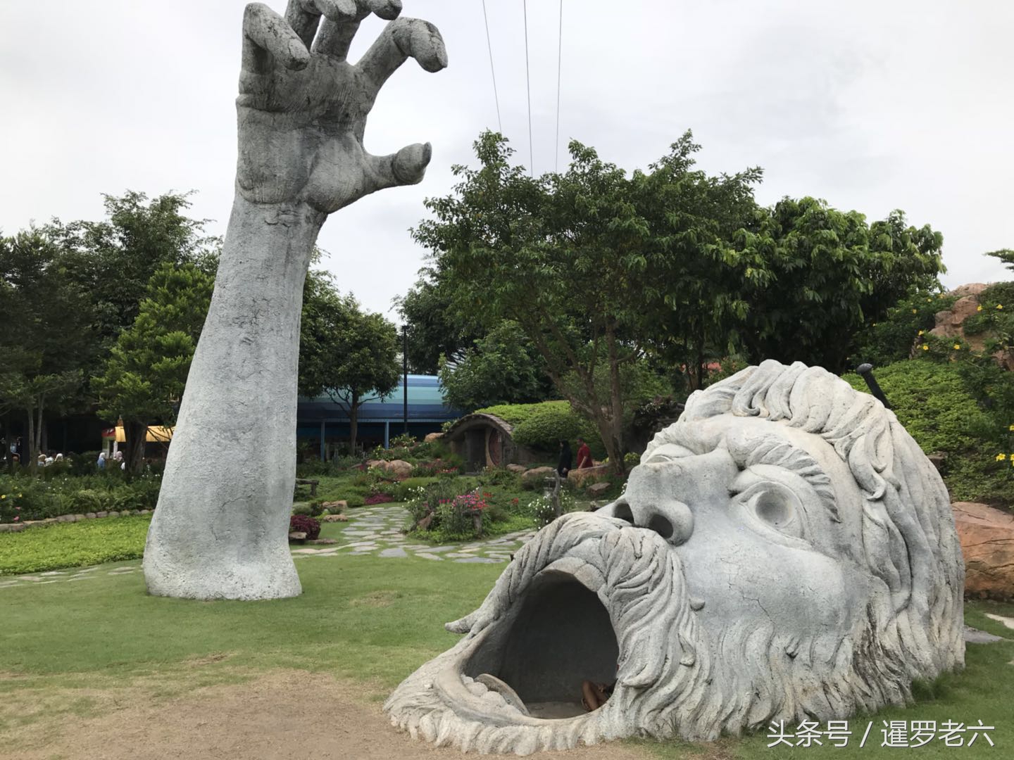 泰国迪士尼幻多奇乐园,泰国迪士尼乐园门票多少钱