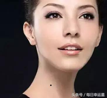 女人身上哪几个部位有痣好,女人哪个地方长痣最好