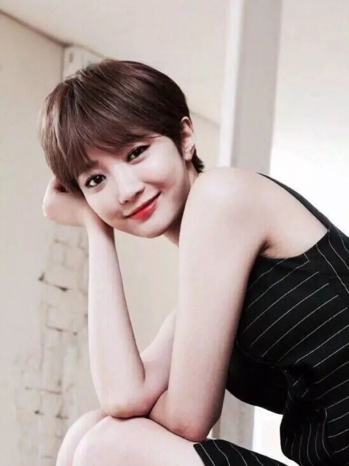 短发剪得太显脸大,短发剪到哪里视觉感更强