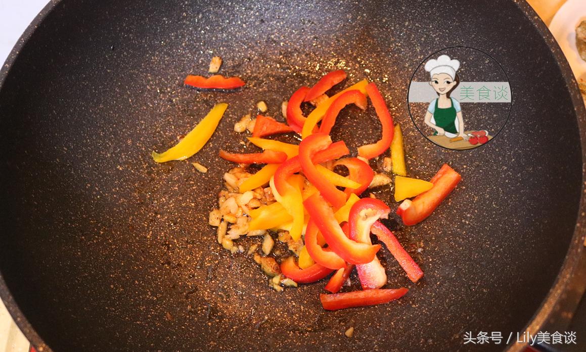 煎鱼不粘锅的技巧怎样煎鱼好吃呢,煎鱼入味又不破皮全靠这招