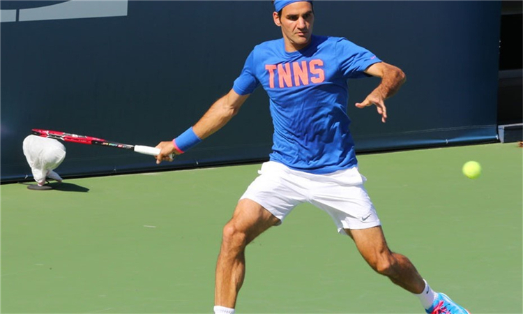 网球鞋子选择,挑选合适的网球拍