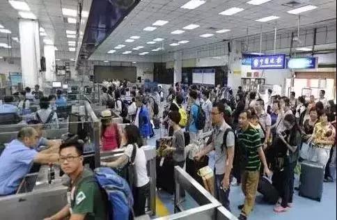 中山人!要跟香港代购说再见了,中国海关宣布……